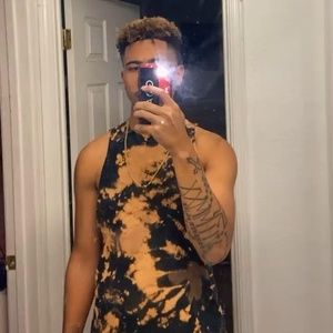 Meet your Posher, Deangelo